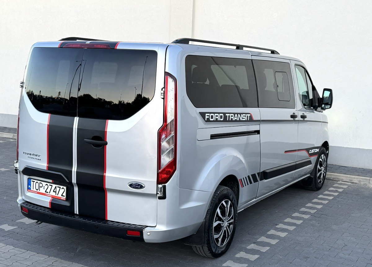Ford Transit Custom 2.0 170KM Rok 2021 8 osobowy FV23 Salon PL Zadbany Super STAN - Διπλοκάμπινο ελαφρύ επαγγελματικό: φωτογραφία 3 Ford Transit Custom 2.0 170KM Rok 2021 8 osobowy FV23 Salon PL Zadbany Super STAN - Διπλοκάμπινο ελαφρύ επαγγελματικό: φωτογραφία 3
