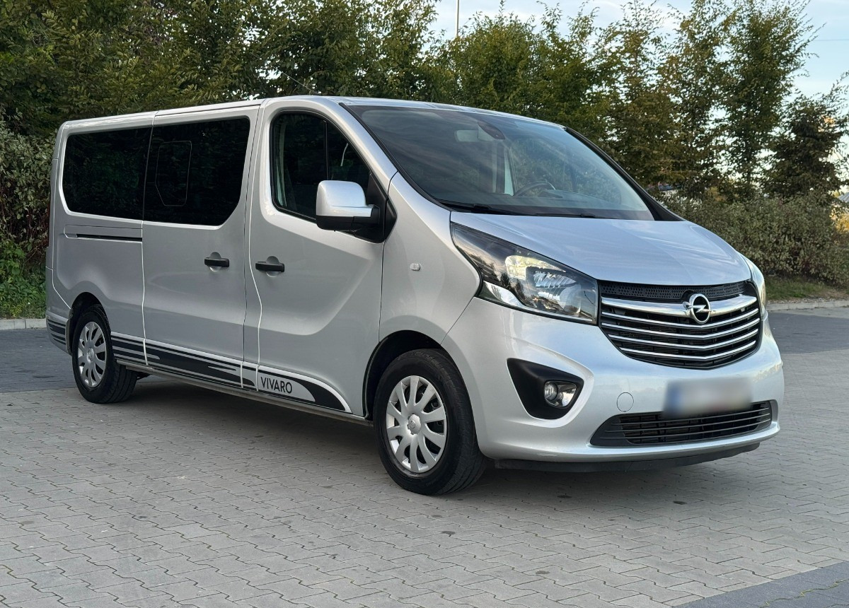 Opel Vivaro 1.6 DCI 145KM 9 osobowy Nawiewy góra dół DOINWESTOWANY Super stan - Station wagon: φωτογραφία 2 Opel Vivaro 1.6 DCI 145KM 9 osobowy Nawiewy góra dół DOINWESTOWANY Super stan - Station wagon: φωτογραφία 2