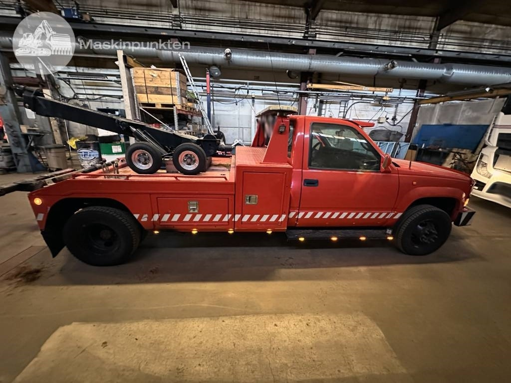 Chevrolet 3500 - Φορτηγό ρυμούλκησης: φωτογραφία 5 Chevrolet 3500 - Φορτηγό ρυμούλκησης: φωτογραφία 5