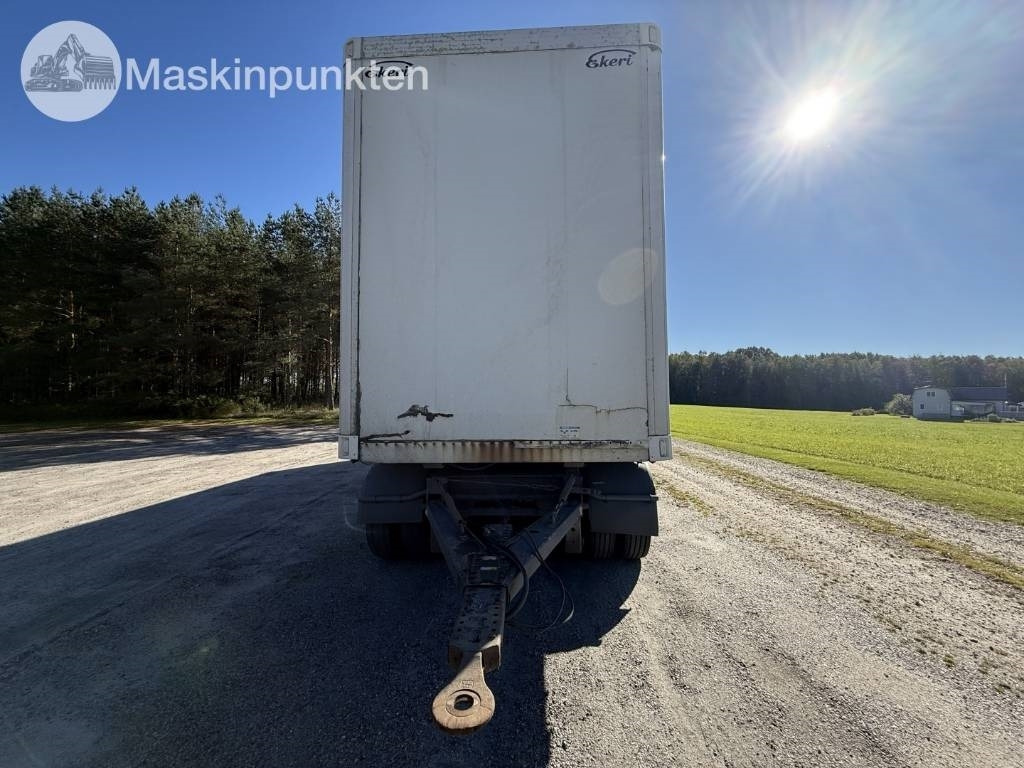 Ekeri L4  - Ρυμούλκα κόφα: φωτογραφία 2 Ekeri L4  - Ρυμούλκα κόφα: φωτογραφία 2