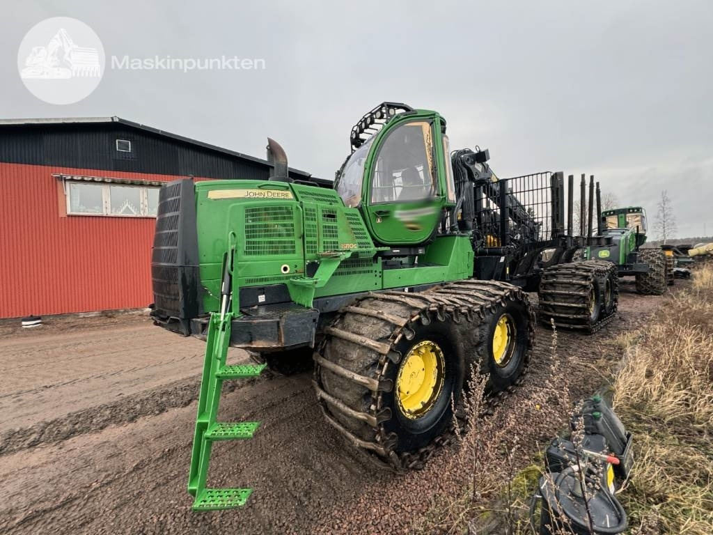 John Deere 1910 G - Λαστιχοφόρα προωθητικo - forwarder: φωτογραφία 1 John Deere 1910 G - Λαστιχοφόρα προωθητικo - forwarder: φωτογραφία 1