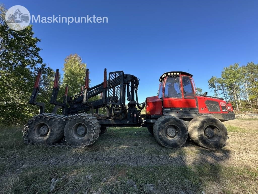 Komatsu 895 - Λαστιχοφόρα προωθητικo - forwarder: φωτογραφία 4 Komatsu 895 - Λαστιχοφόρα προωθητικo - forwarder: φωτογραφία 4