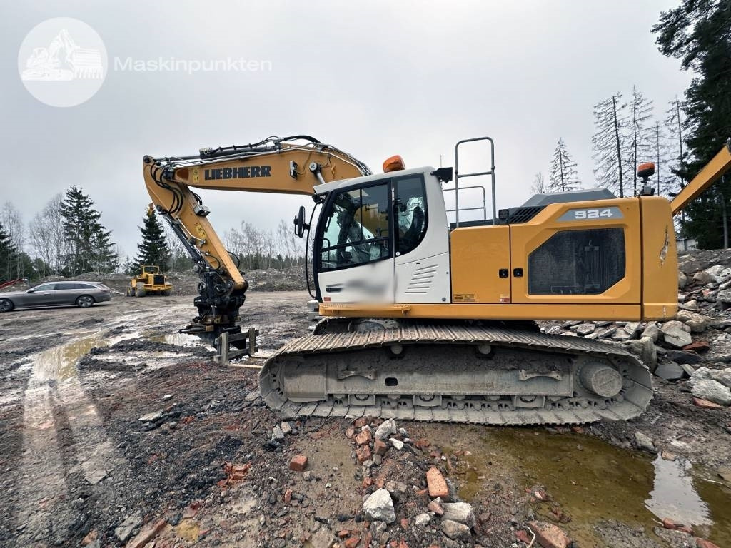 Liebherr R 924 LC - Ερπυστριοφόρος εκσκαφέας: φωτογραφία 1 Liebherr R 924 LC - Ερπυστριοφόρος εκσκαφέας: φωτογραφία 1