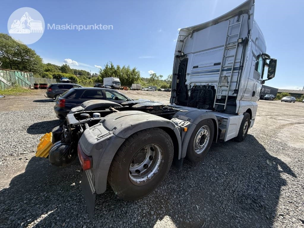 MAN TGX 26.500 Pusher - Τράκτορας: φωτογραφία 5 MAN TGX 26.500 Pusher - Τράκτορας: φωτογραφία 5