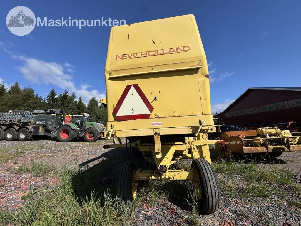 New Holland 1530 - Θεριζοαλωνιστική μηχανή: φωτογραφία 3 New Holland 1530 - Θεριζοαλωνιστική μηχανή: φωτογραφία 3