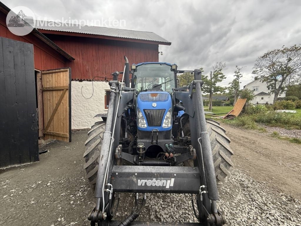 New Holland T 5.95 - Τρακτέρ: φωτογραφία 2 New Holland T 5.95 - Τρακτέρ: φωτογραφία 2