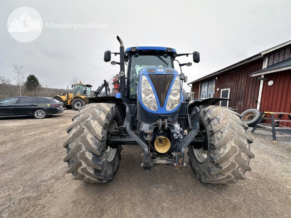 New Holland T 7.185 - Τρακτέρ: φωτογραφία 5 New Holland T 7.185 - Τρακτέρ: φωτογραφία 5