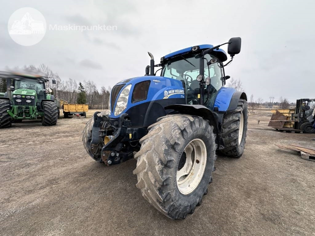 New Holland T 7.185 - Τρακτέρ: φωτογραφία 4 New Holland T 7.185 - Τρακτέρ: φωτογραφία 4