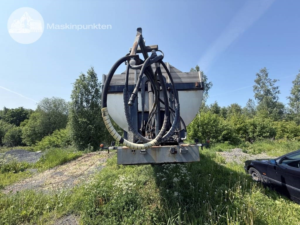 Parator STI 17-24 - Επικαθήμενο ανατρεπόμενο: φωτογραφία 2 Parator STI 17-24 - Επικαθήμενο ανατρεπόμενο: φωτογραφία 2