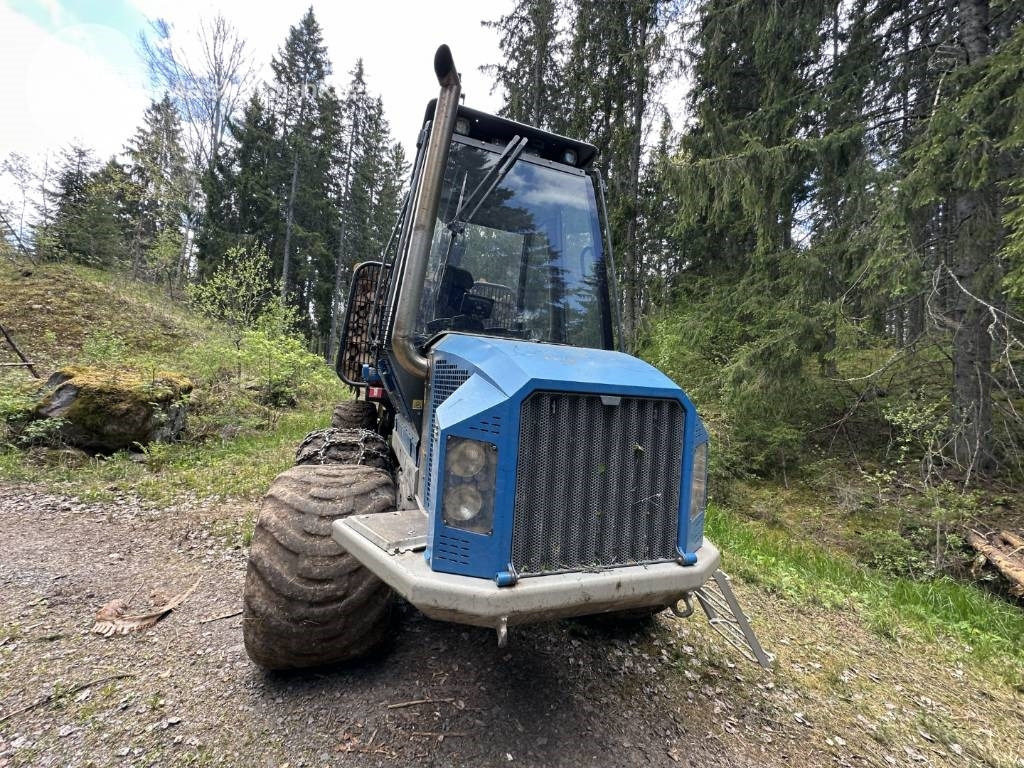 Rottne F10B - Λαστιχοφόρα προωθητικo - forwarder: φωτογραφία 3 Rottne F10B - Λαστιχοφόρα προωθητικo - forwarder: φωτογραφία 3
