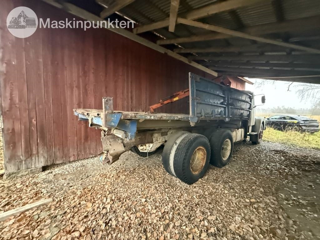 Scania LS 76 kranbil - Φορτηγό με γερανό: φωτογραφία 4 Scania LS 76 kranbil - Φορτηγό με γερανό: φωτογραφία 4
