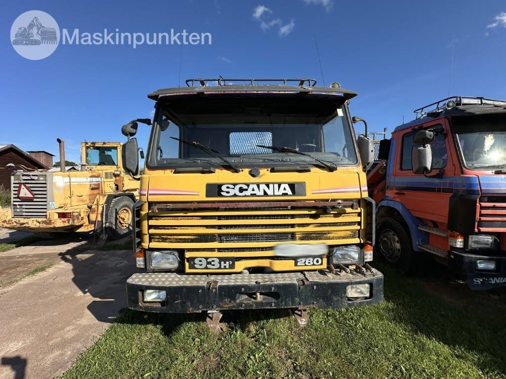 Scania P 93 HL - Φορτηγό ανατρεπόμενο: φωτογραφία 2 Scania P 93 HL - Φορτηγό ανατρεπόμενο: φωτογραφία 2