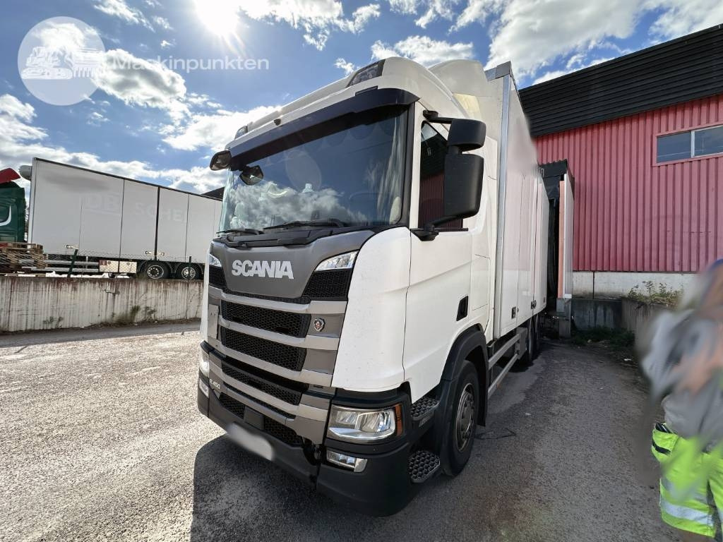 Scania R 450 - Φορτηγό κόφα: φωτογραφία 1 Scania R 450 - Φορτηγό κόφα: φωτογραφία 1