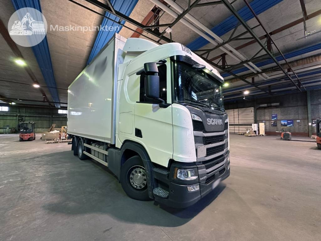 Scania R 450 - Φορτηγό κόφα: φωτογραφία 1 Scania R 450 - Φορτηγό κόφα: φωτογραφία 1