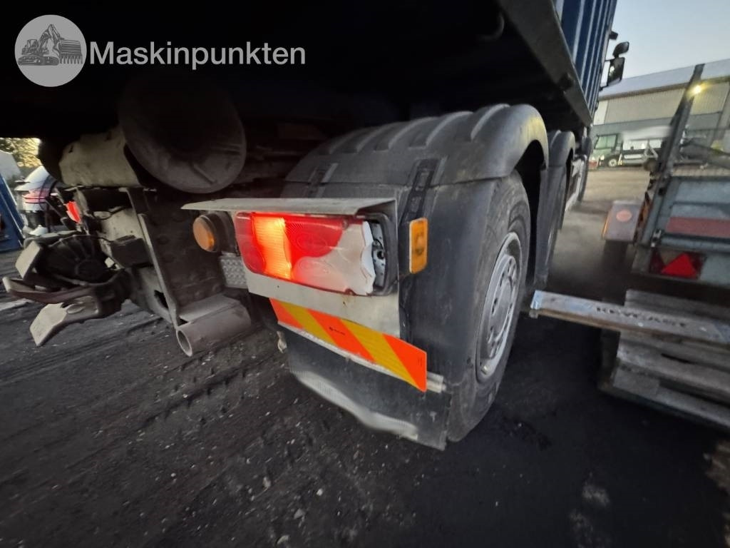 Φορτηγό φόρτωσης γάντζου Scania R 480 LB: φωτογραφία 15