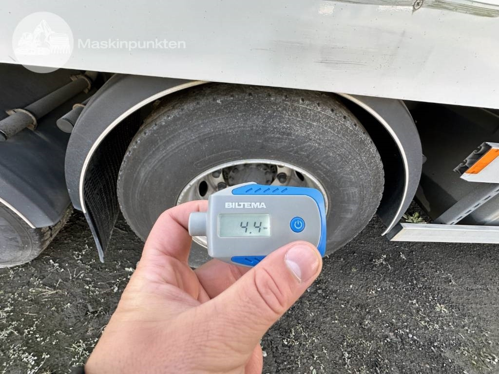 Φορτηγό κόφα Scania R 580: φωτογραφία 18 Φορτηγό κόφα Scania R 580: φωτογραφία 18