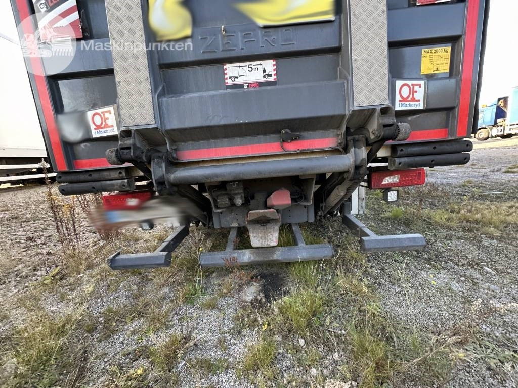 Φορτηγό κόφα Scania R 580: φωτογραφία 15 Φορτηγό κόφα Scania R 580: φωτογραφία 15