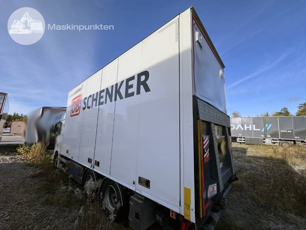 Φορτηγό κόφα Scania R 580: φωτογραφία 8 Φορτηγό κόφα Scania R 580: φωτογραφία 8