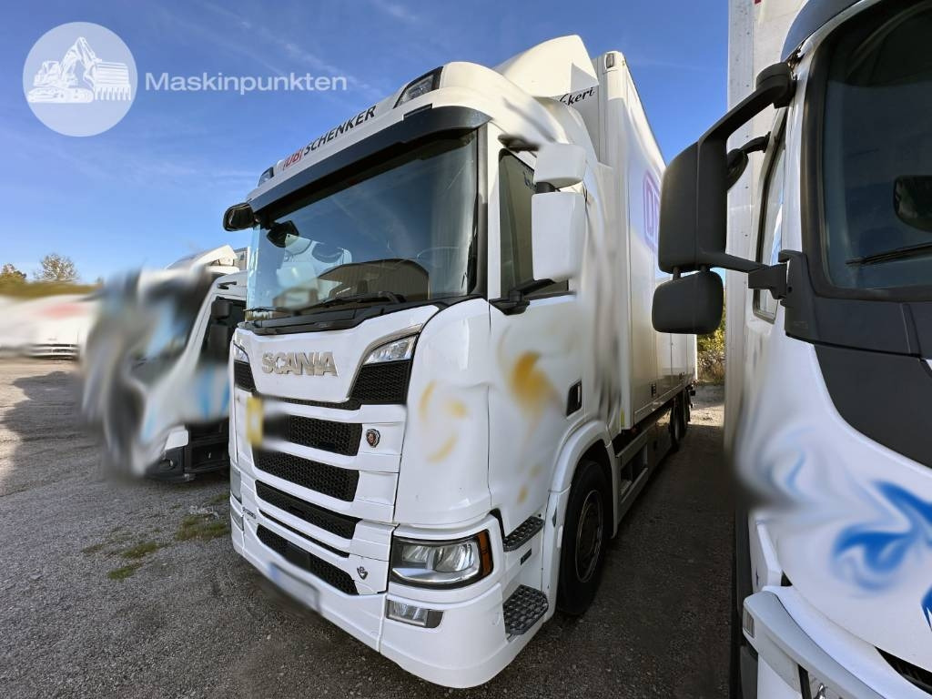 Scania R 580 - Φορτηγό κόφα: φωτογραφία 1 Scania R 580 - Φορτηγό κόφα: φωτογραφία 1