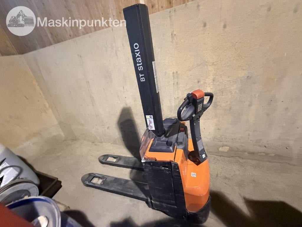 Toyota BT SWE 160 L - Ηλεκτροκίνητο περονοφόρο: φωτογραφία 3 Toyota BT SWE 160 L - Ηλεκτροκίνητο περονοφόρο: φωτογραφία 3