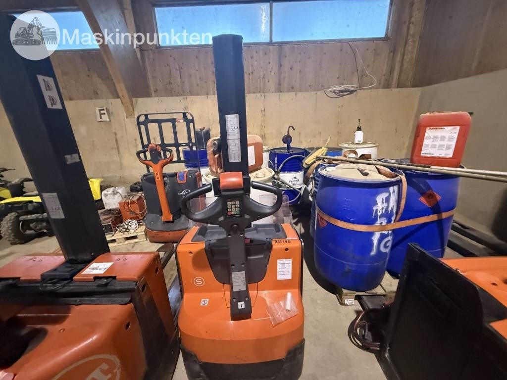 Toyota BT SWE 80 L - Ηλεκτροκίνητο περονοφόρο: φωτογραφία 2 Toyota BT SWE 80 L - Ηλεκτροκίνητο περονοφόρο: φωτογραφία 2