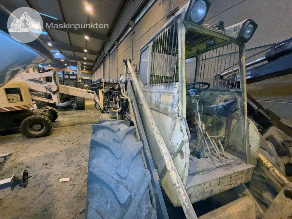 Ελαστιχοφόρος φορτωτής Volvo BM 620: φωτογραφία 17