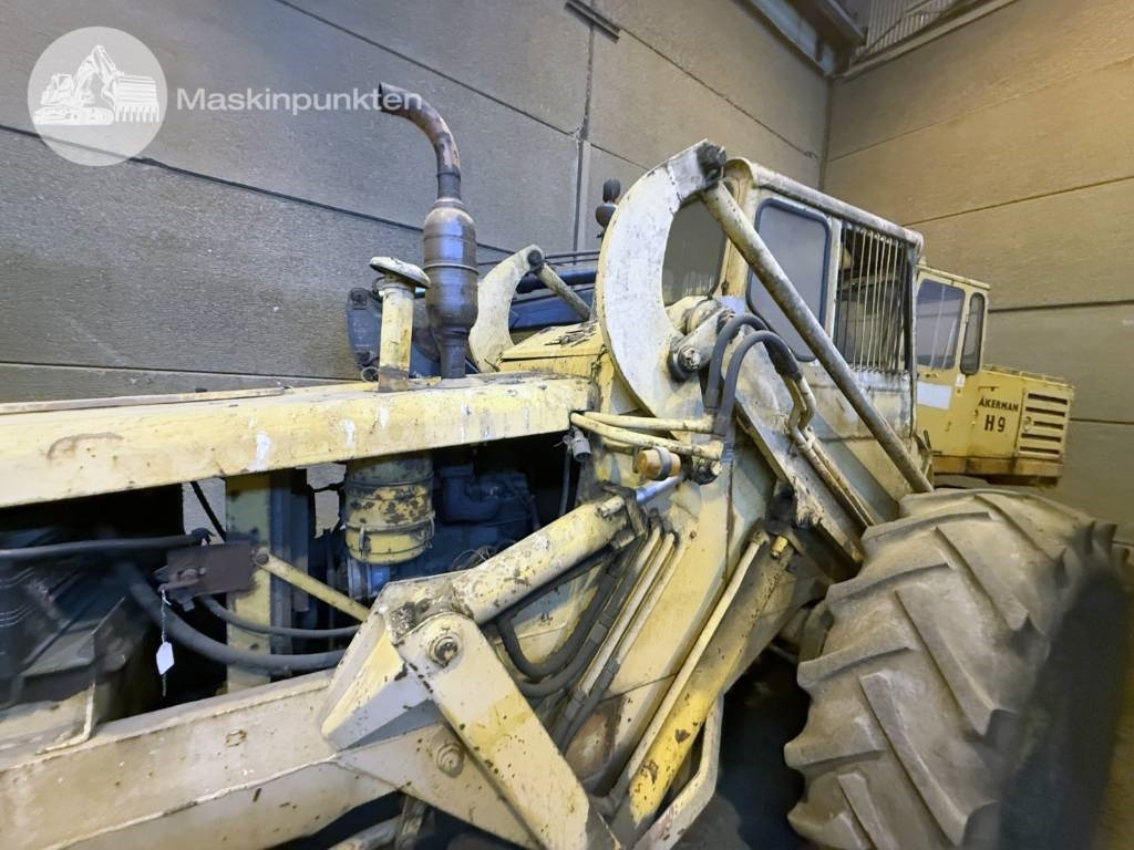 Ελαστιχοφόρος φορτωτής Volvo BM 620: φωτογραφία 21