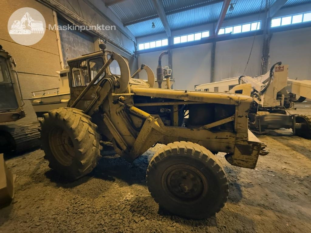 Volvo BM 620 - Ελαστιχοφόρος φορτωτής: φωτογραφία 2 Volvo BM 620 - Ελαστιχοφόρος φορτωτής: φωτογραφία 2