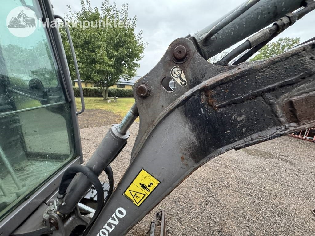 Μίνι εκσκαφέας Volvo EC 18 C: φωτογραφία 33 Μίνι εκσκαφέας Volvo EC 18 C: φωτογραφία 33