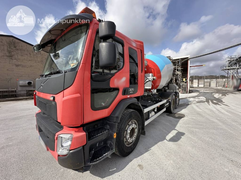 Volvo FE 320 - Μπετονιέρα φορτηγό: φωτογραφία 1 Volvo FE 320 - Μπετονιέρα φορτηγό: φωτογραφία 1