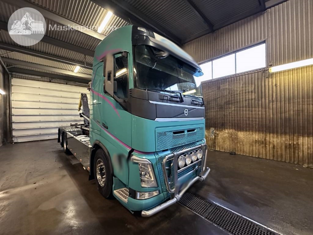 Volvo FH 13 500 - Φορτηγό φόρτωσης γάντζου: φωτογραφία 4 Volvo FH 13 500 - Φορτηγό φόρτωσης γάντζου: φωτογραφία 4
