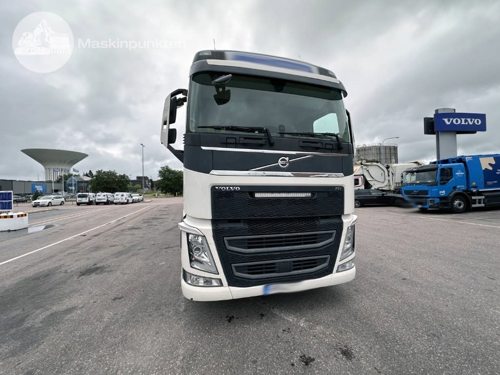 Volvo FH 500 EKIPAGE - Φορτηγό φόρτωσης γάντζου: φωτογραφία 2 Volvo FH 500 EKIPAGE - Φορτηγό φόρτωσης γάντζου: φωτογραφία 2