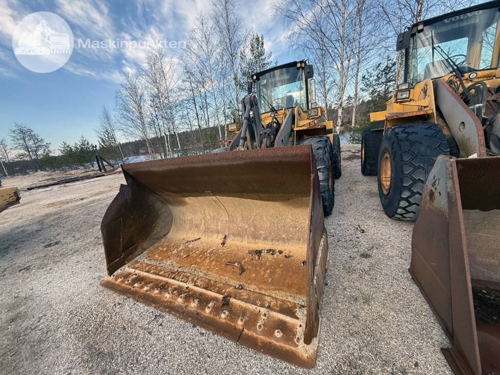 Volvo L 120 C - Ελαστιχοφόρος φορτωτής: φωτογραφία 3 Volvo L 120 C - Ελαστιχοφόρος φορτωτής: φωτογραφία 3