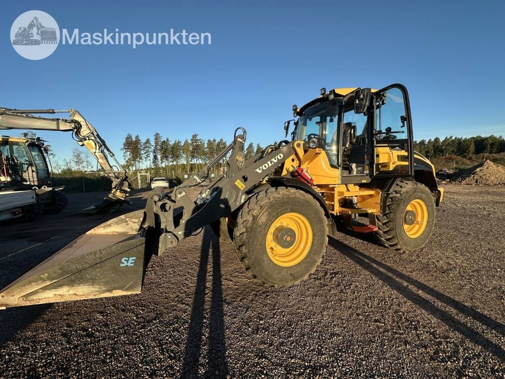 Volvo L 45 H - Ελαστιχοφόρος φορτωτής: φωτογραφία 1 Volvo L 45 H - Ελαστιχοφόρος φορτωτής: φωτογραφία 1