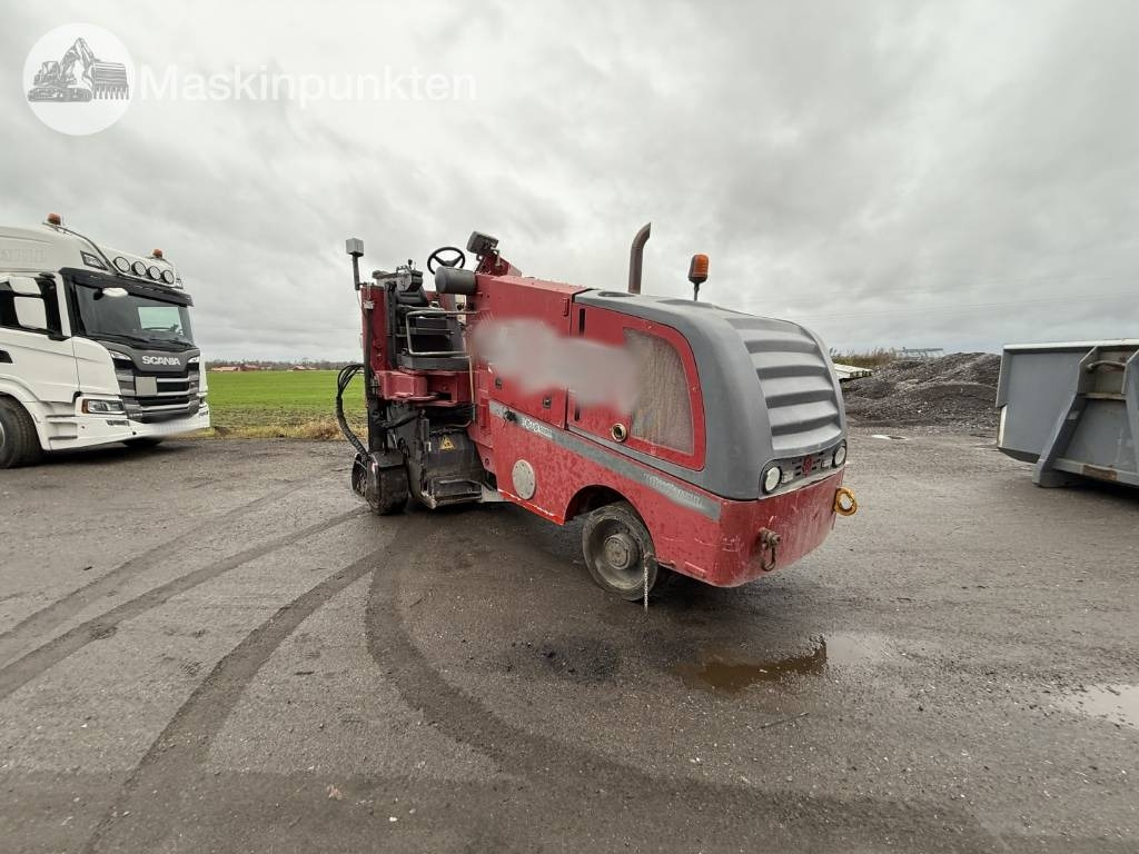Wirtgen W 100 - Φρέζα ασφάλτου: φωτογραφία 1 Wirtgen W 100 - Φρέζα ασφάλτου: φωτογραφία 1