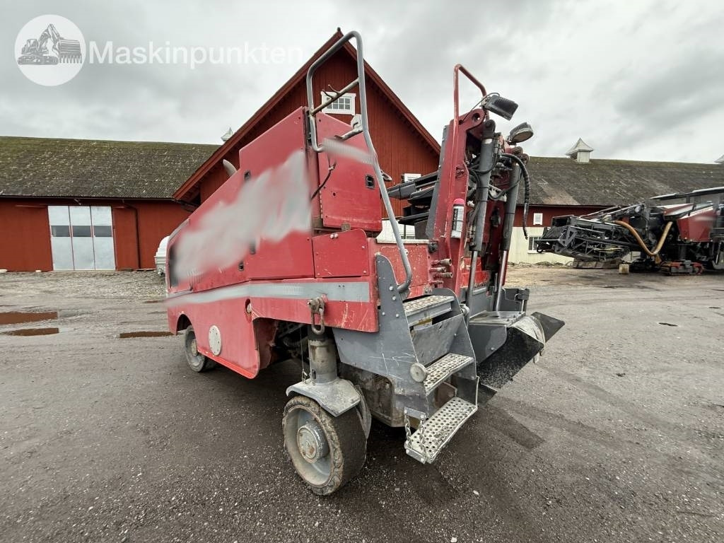 Wirtgen W 100 - Φρέζα ασφάλτου: φωτογραφία 5 Wirtgen W 100 - Φρέζα ασφάλτου: φωτογραφία 5