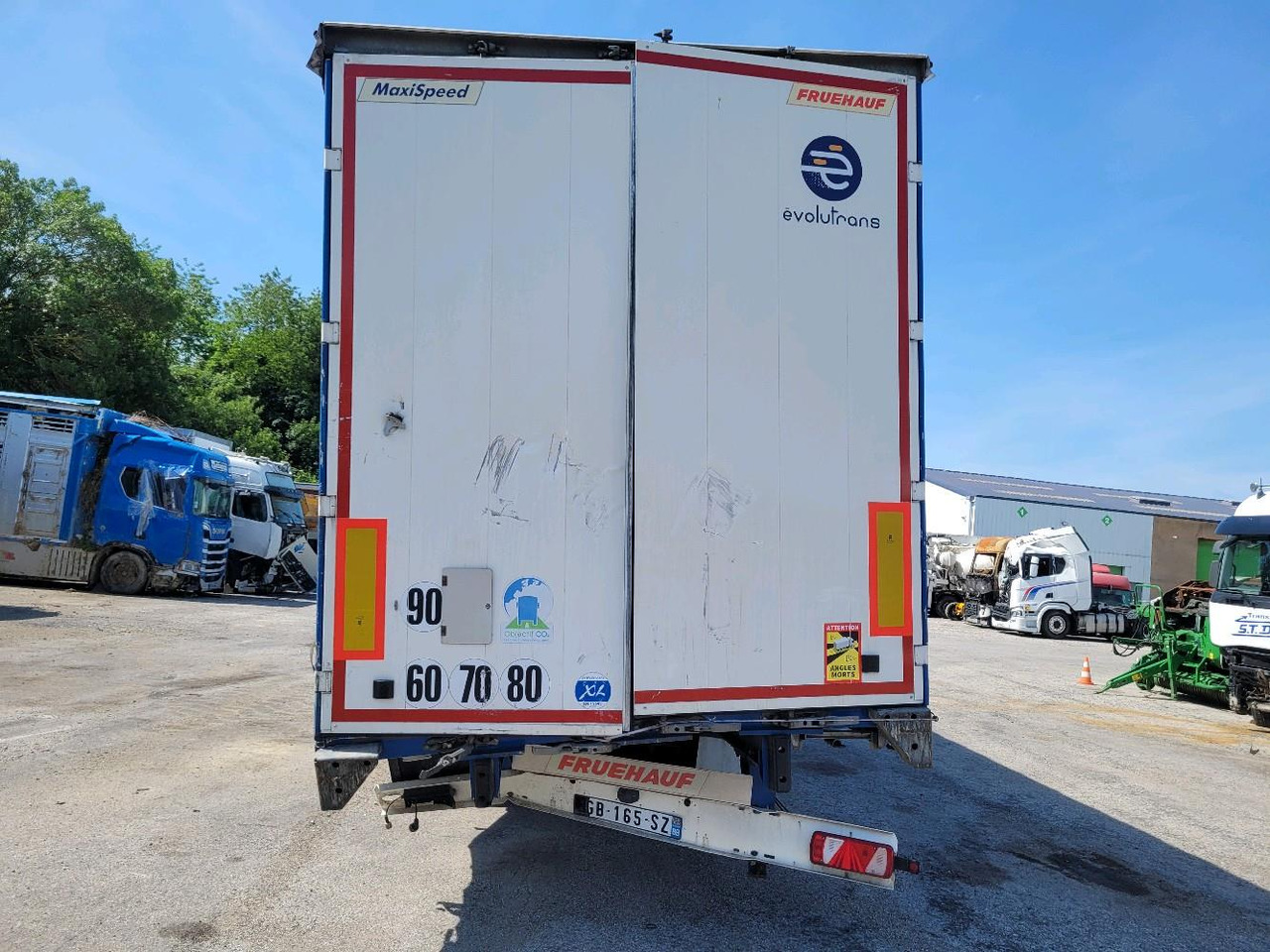 FRUEHAUF FKSRT4 SAVOYARDE 3 ESSIEUX - Επικαθήμενο κουρτίνα: φωτογραφία 5 FRUEHAUF FKSRT4 SAVOYARDE 3 ESSIEUX - Επικαθήμενο κουρτίνα: φωτογραφία 5