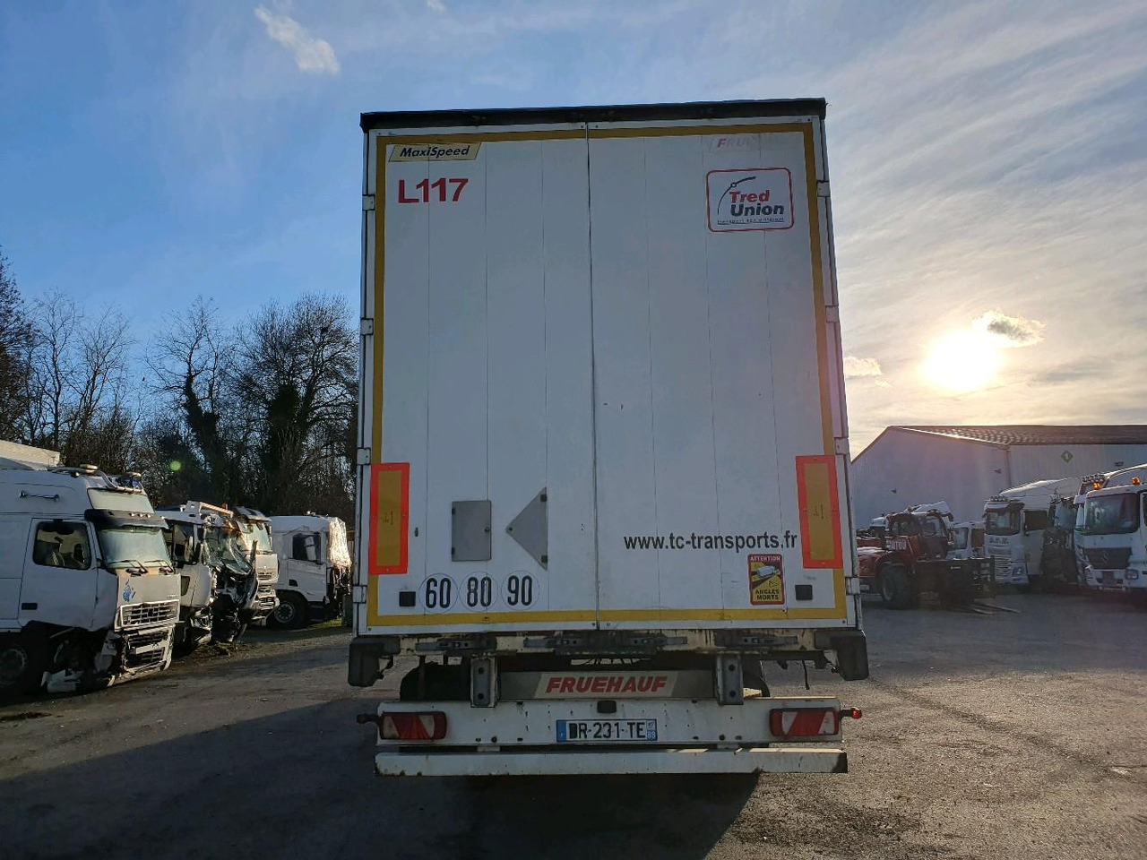 FRUEHAUF SEMI SAVOYARDE FST4FC - Επικαθήμενο κουρτίνα: φωτογραφία 5 FRUEHAUF SEMI SAVOYARDE FST4FC - Επικαθήμενο κουρτίνα: φωτογραφία 5