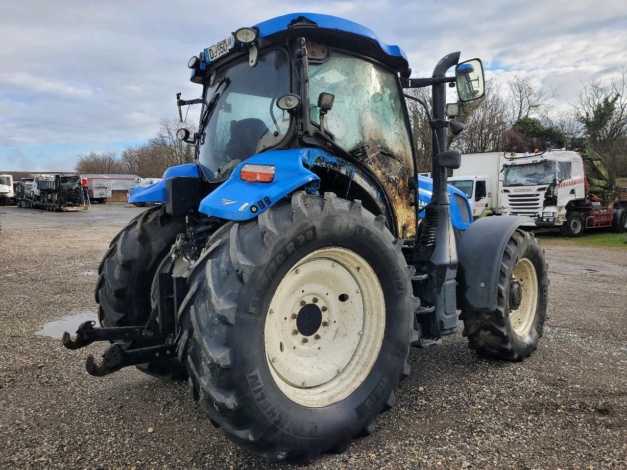 NEW HOLLAND T6.175 - Τρακτέρ: φωτογραφία 4 NEW HOLLAND T6.175 - Τρακτέρ: φωτογραφία 4