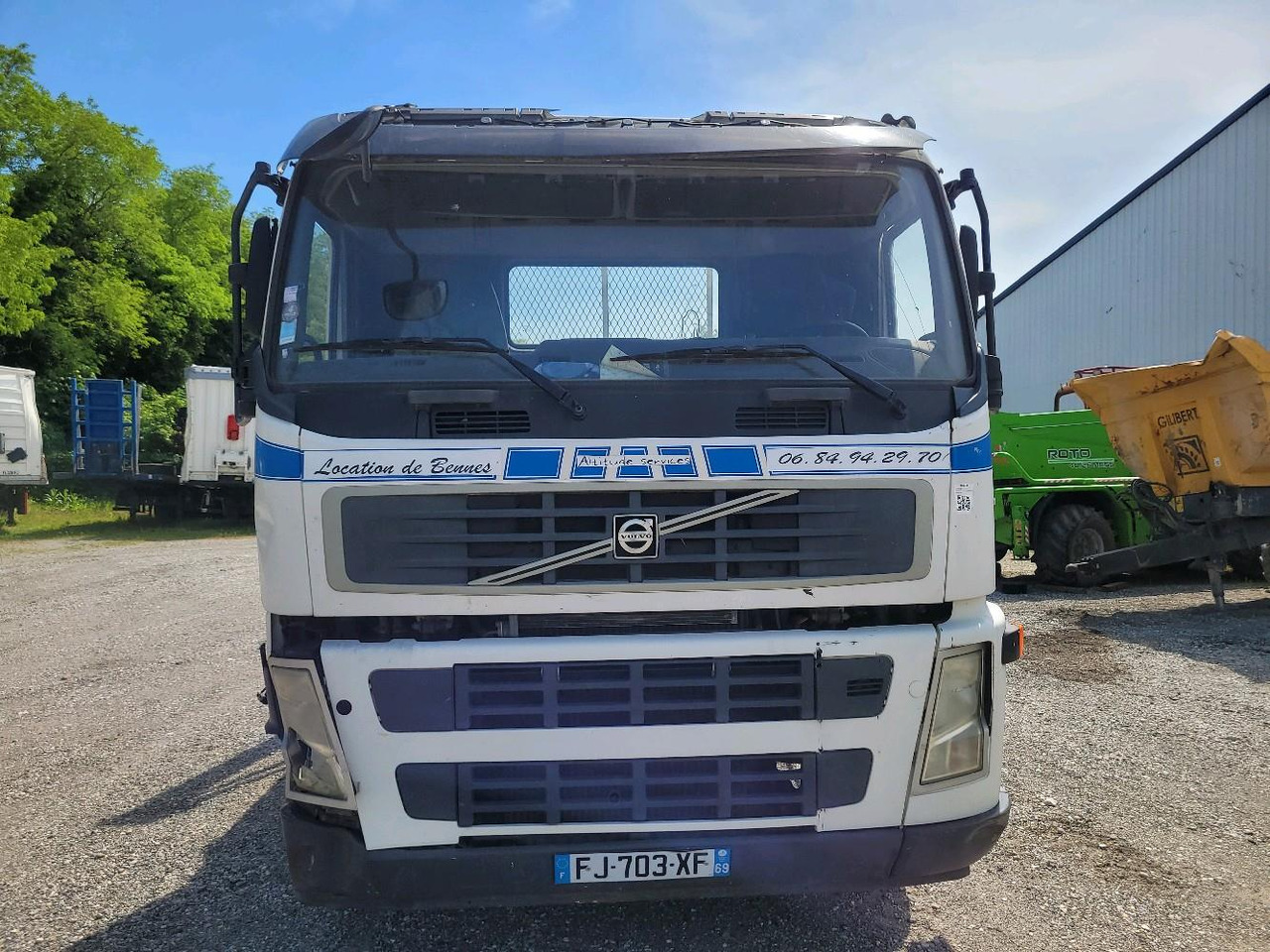 VOLVO FM 300 E4 4X2 - Φορτηγό καδοφόρος φορτωτής: φωτογραφία 2 VOLVO FM 300 E4 4X2 - Φορτηγό καδοφόρος φορτωτής: φωτογραφία 2
