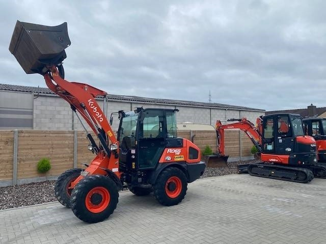 Ελαστιχοφόρος φορτωτής Kubota R 065: φωτογραφία 37