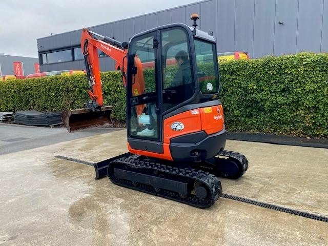 Kubota U 27-4 - Μίνι εκσκαφέας: φωτογραφία 1 Kubota U 27-4 - Μίνι εκσκαφέας: φωτογραφία 1