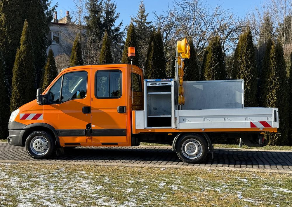 Iveco DAILY 35S13 - Επαγγελματικό αυτοκίνητο με μουσαμά: φωτογραφία 4 Iveco DAILY 35S13 - Επαγγελματικό αυτοκίνητο με μουσαμά: φωτογραφία 4
