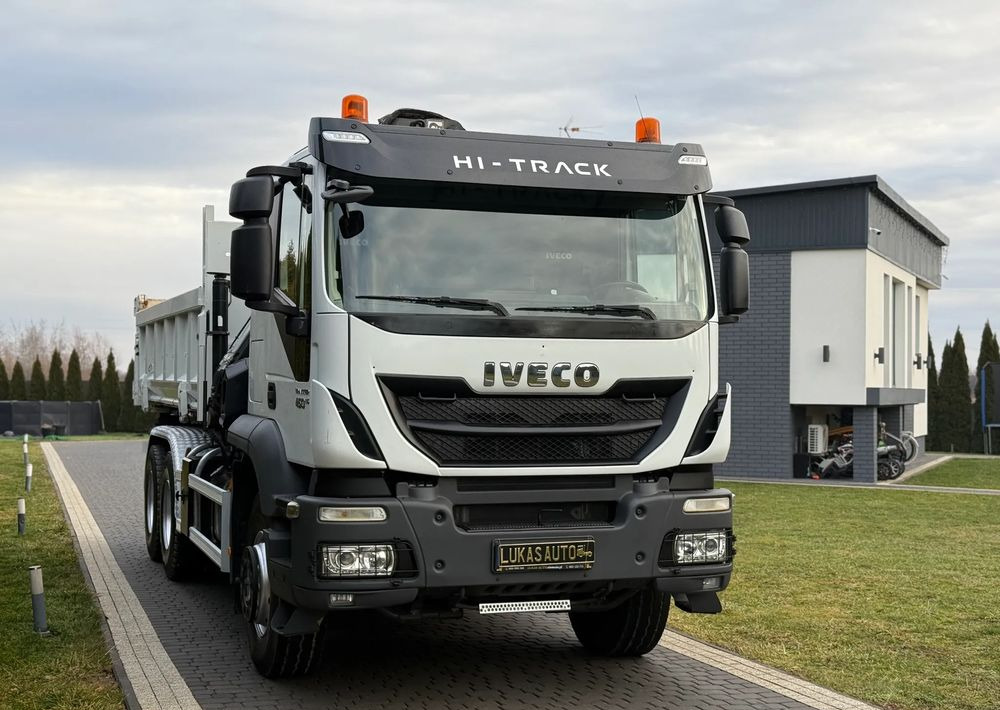 Iveco TRAKKER 450 6X4 PODWÓJNA HYDRO-BURTA HIAB 104 - Φορτηγό ανατρεπόμενο: φωτογραφία 2 Iveco TRAKKER 450 6X4 PODWÓJNA HYDRO-BURTA HIAB 104 - Φορτηγό ανατρεπόμενο: φωτογραφία 2