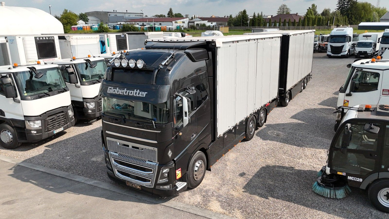 Volvo FH16 660 HP XL TANDEM 6x2 LIMITED EDITION - Φορτηγό μουσαμάς: φωτογραφία 1 Volvo FH16 660 HP XL TANDEM 6x2 LIMITED EDITION - Φορτηγό μουσαμάς: φωτογραφία 1
