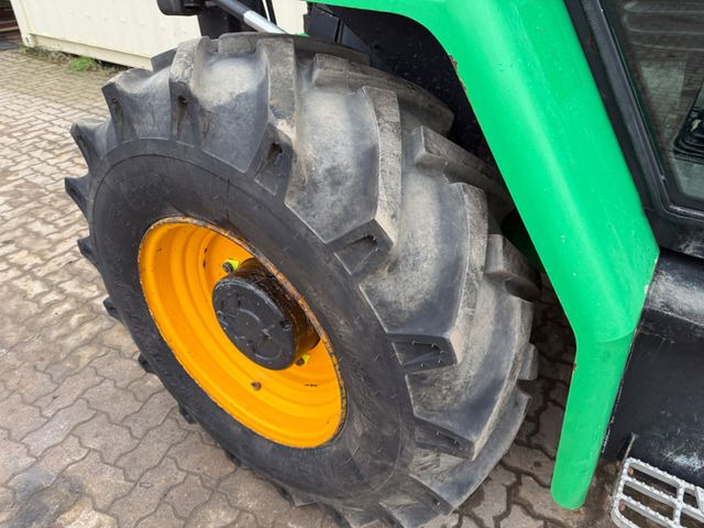 Πετρελαιοκίνητο περονοφόρο JCB 926 4x4 / 2.600 KG / 1.048 H: φωτογραφία 13 Πετρελαιοκίνητο περονοφόρο JCB 926 4x4 / 2.600 KG / 1.048 H: φωτογραφία 13