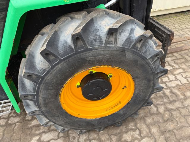 Πετρελαιοκίνητο περονοφόρο JCB 926 4x4 / 2.600 KG / 1.048 H: φωτογραφία 12 Πετρελαιοκίνητο περονοφόρο JCB 926 4x4 / 2.600 KG / 1.048 H: φωτογραφία 12