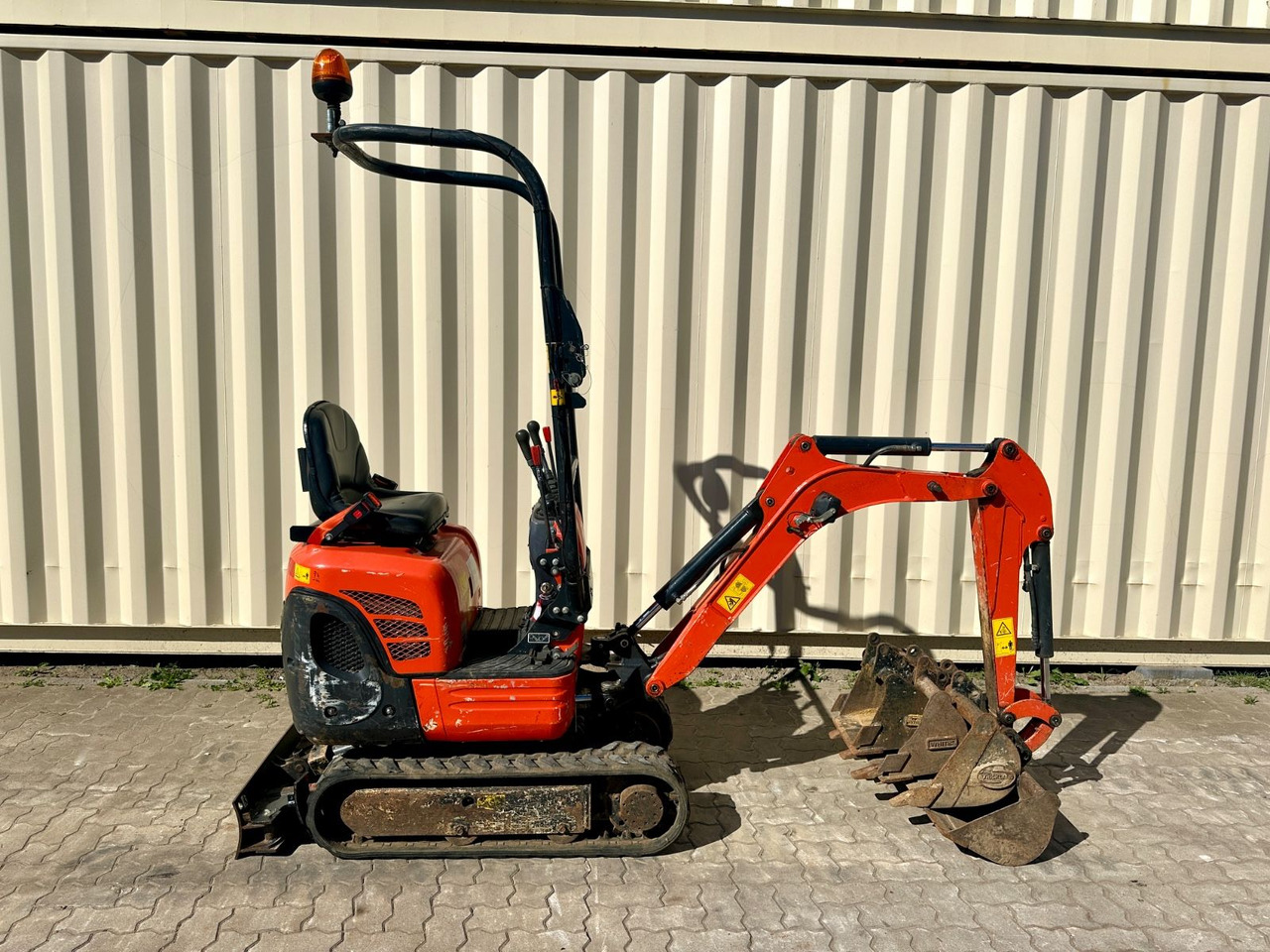 Kubota K008-3 / 2021 BJ / 725 H / 4 x Löffel - Μίνι εκσκαφέας: φωτογραφία 5 Kubota K008-3 / 2021 BJ / 725 H / 4 x Löffel - Μίνι εκσκαφέας: φωτογραφία 5