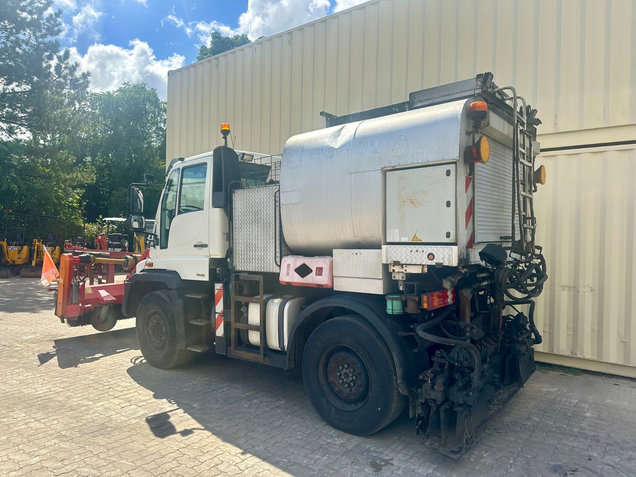Unimog U400 Schäfer-Technic Bitum/Asphalt / TÜV 02/2026 - Φορτηγό: φωτογραφία 3 Unimog U400 Schäfer-Technic Bitum/Asphalt / TÜV 02/2026 - Φορτηγό: φωτογραφία 3
