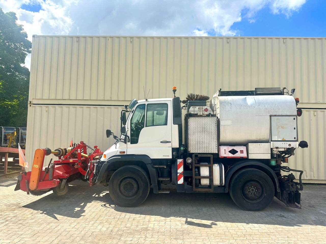 Unimog U400 Schäfer-Technic Bitum/Asphalt / TÜV 02/2026 - Φορτηγό: φωτογραφία 2 Unimog U400 Schäfer-Technic Bitum/Asphalt / TÜV 02/2026 - Φορτηγό: φωτογραφία 2